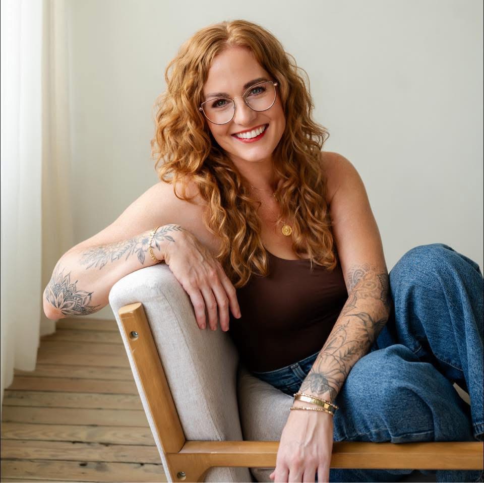 Morgan Holtz, Stylist at Emerald Salon